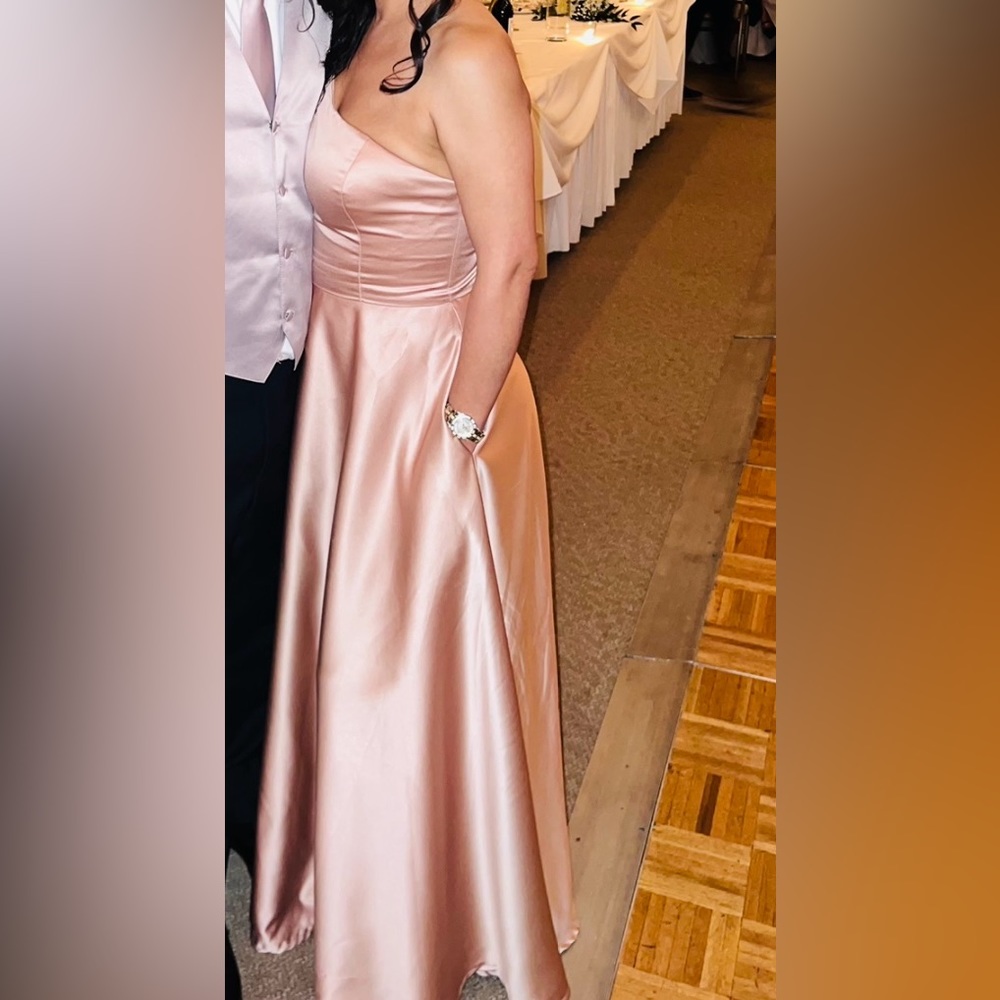 Prom bridesmaid gold dress size 6